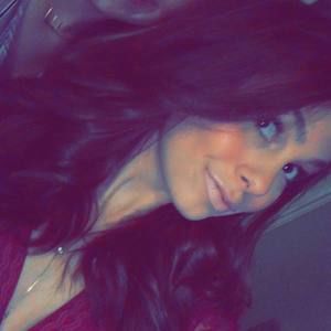 Meet your Posher, Zoie